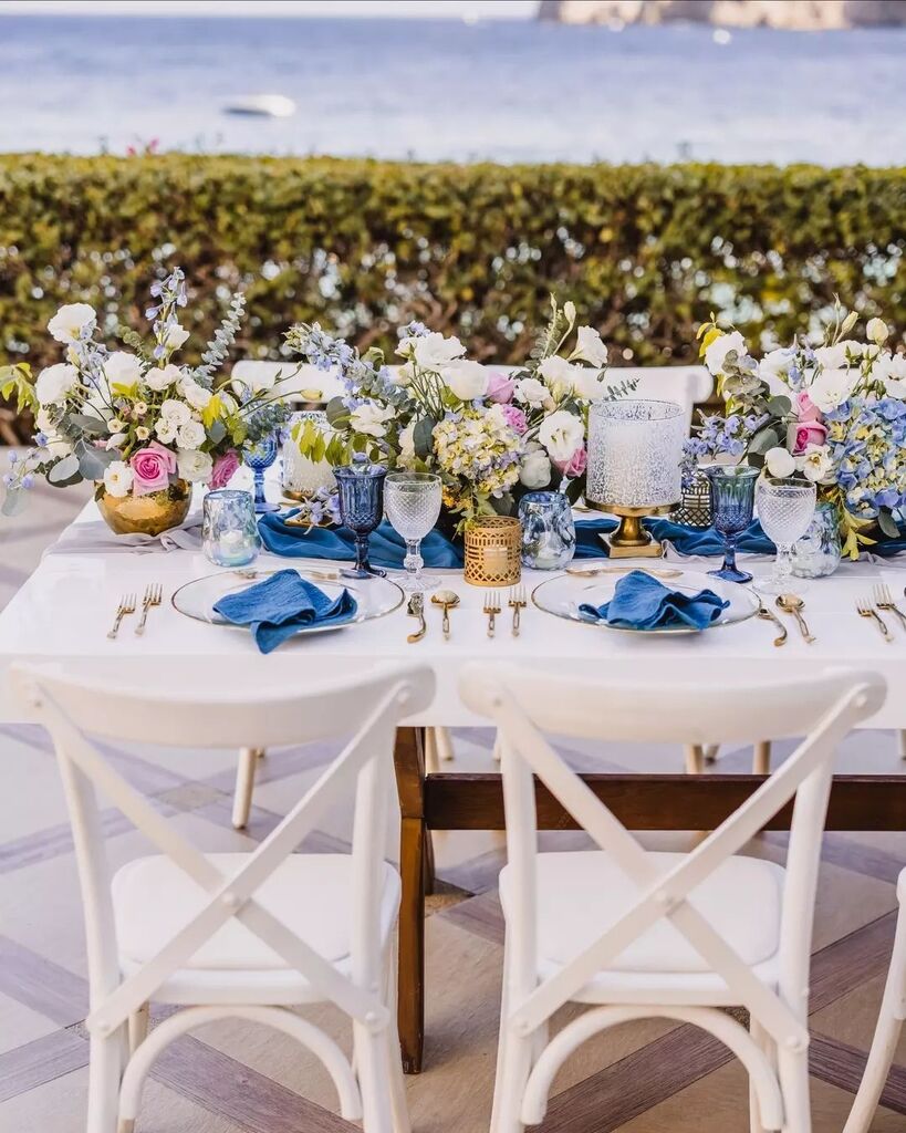 FlowersEventsLC's tweet photo. It's a "dreaming of spring and whimsical blooms" kind of day here in Los Cabos. 🌸
.
.
.
Ceremony Design and Florals: @flowersandeventsloscabos
Rentals and Production: @caborentaldecor
Wedding Coordinator: @theweddingfactorymexico
Photography: @Danieljireh
Venue: @Casadorada
… https://t.co/GQ8egiL7Nq