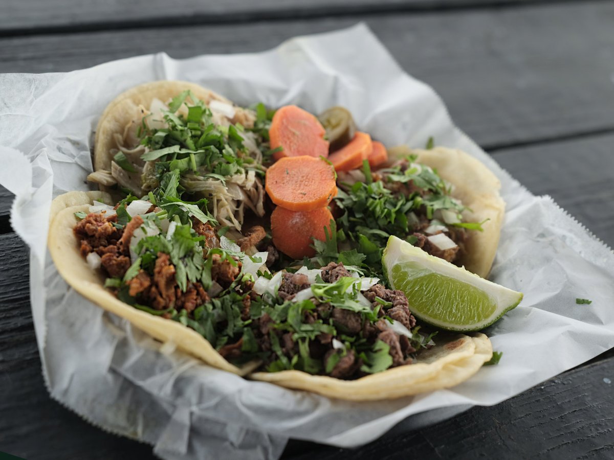 visitlakegville's tweet photo. Speedy Gonzales in Boaz has some of the best tacos in Marshall County. 🌮 But they also offer burritos, tamales, nachos and a whole lot more. They are open Monday through Saturday 11 a.m. until 9 p.m. Go get your fix today. 😋 #explorelakeguntersville #boazal #food #foodie #tacos https://t.co/zSpEHdjE1f