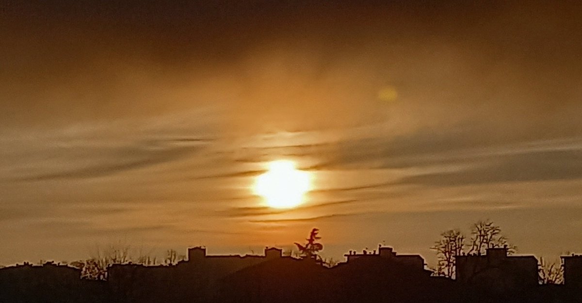 KarlBuff's tweet image. 