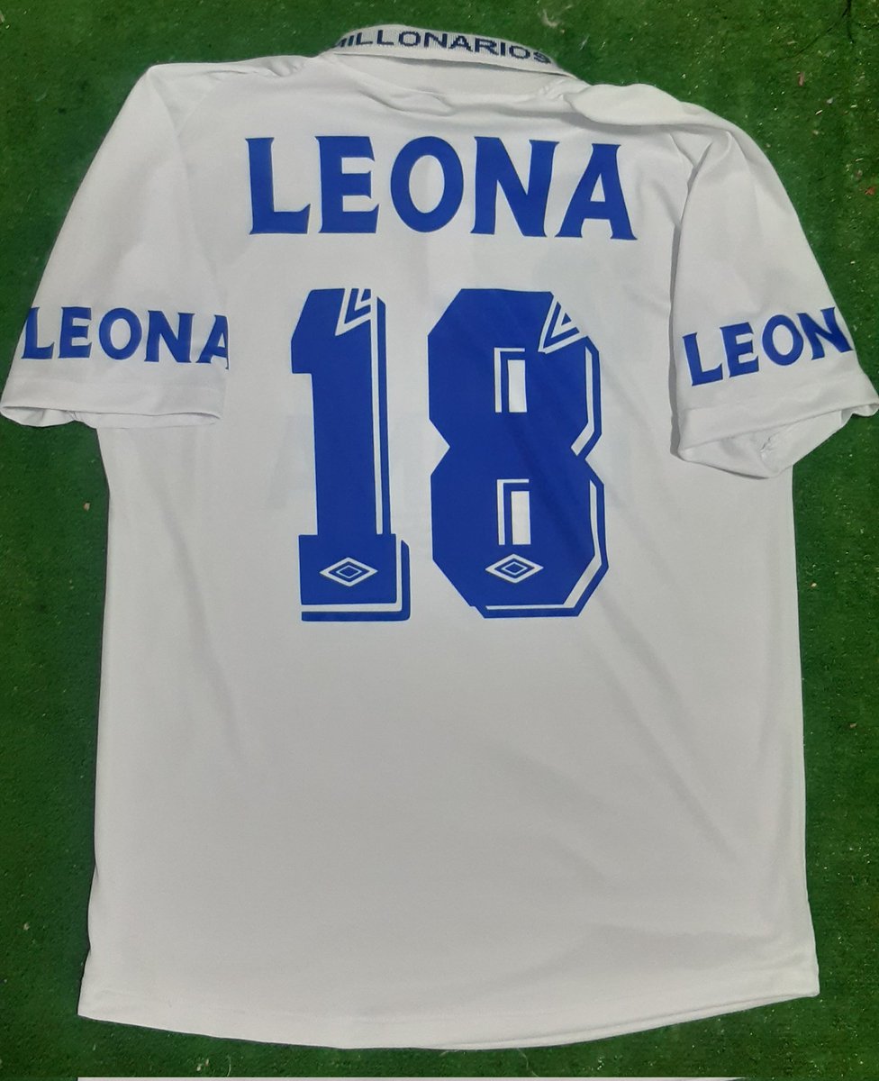 LFutbolera18's tweet photo. talla M disponible Umbro 1995 Retro blanca
pago contra entrega en Bogotá
pago por nequi o daviplata 3228883377 envíos antodo el pais.
#Millonarios #Embajador
#MiSegundaPiel #MillosRetro
#Millos2023 https://t.co/0xcFCMCPQC