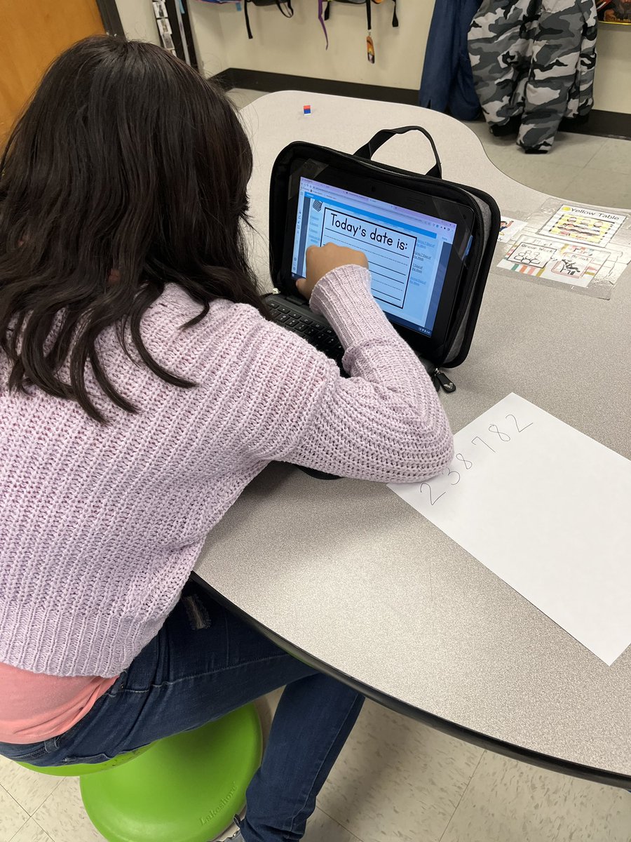 EdTechCampbell's tweet image. Ms Jimenez at SAISD Fenwick Academy incorporated @LumioSocial with her students for Morning Meeting! Ss were building calendars, writing the date, and checking the weather. They were focused and having fun! @SAISD_EdTech