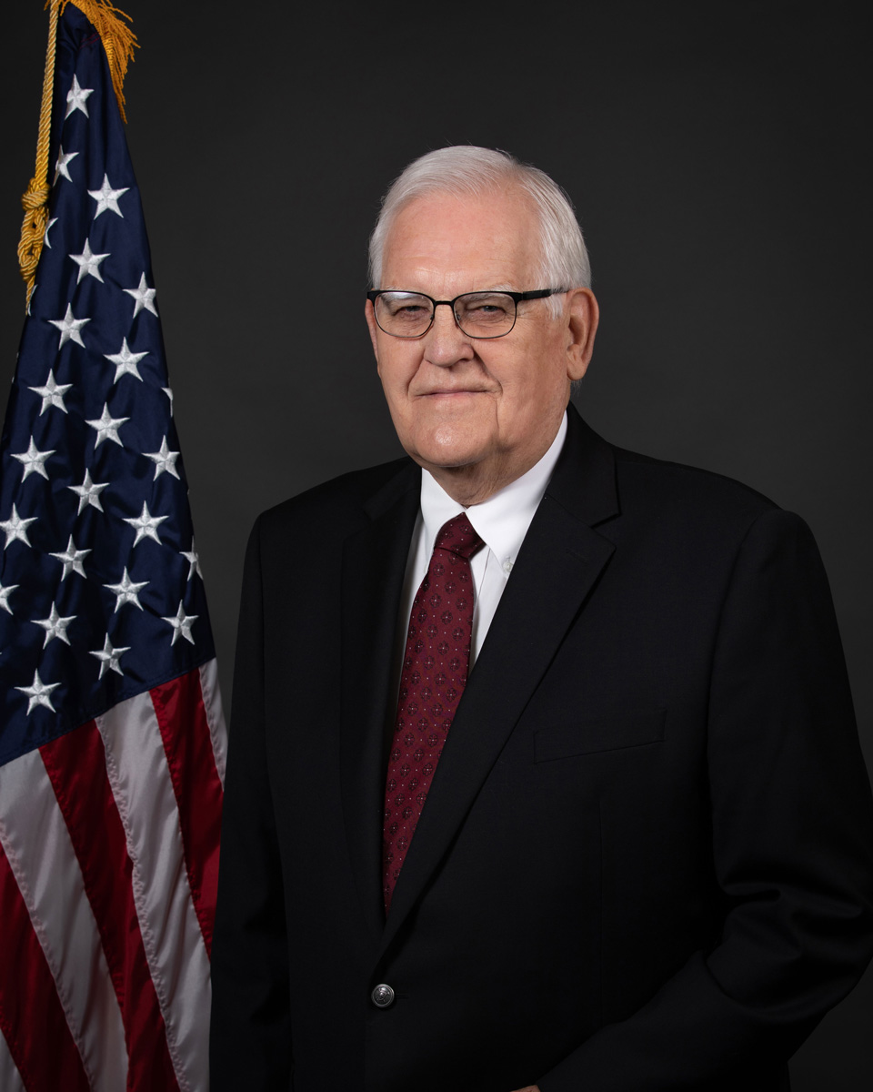 jocogov's tweet image. “There is nothing more challenging and nothing more rewarding than public service. Thank you for choosing me for that opportunity,” Chairman Eilert.

Ed Eilert is set to retire as chairman, read about his 44 years as an elected official in Johnson County. bit.ly/3WPYxgV