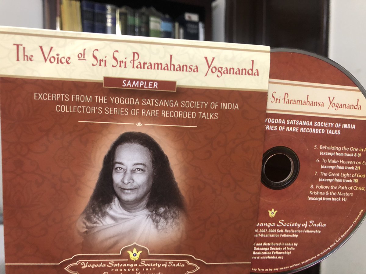 Gratitude 2 Paramhansa Yoganandaji on his birth anniversary.🙏
My spiritual journey started wid his book ‘Man’s Eternal Quest’ in 1996.
Sushant started wid Kriya Yoga practice n visited Yogananda’s Yogoda Satsang Society in Ranchi while filming “MSDhoni”
#Countdown2SushantDay