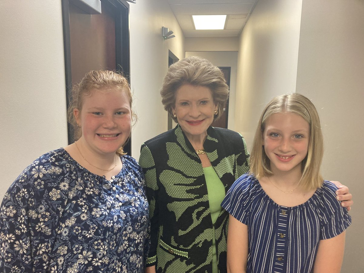 Captain_Sweet's tweet photo. We appreciate you @SenStabenow @stabenow https://t.co/GpN5g7Y29D