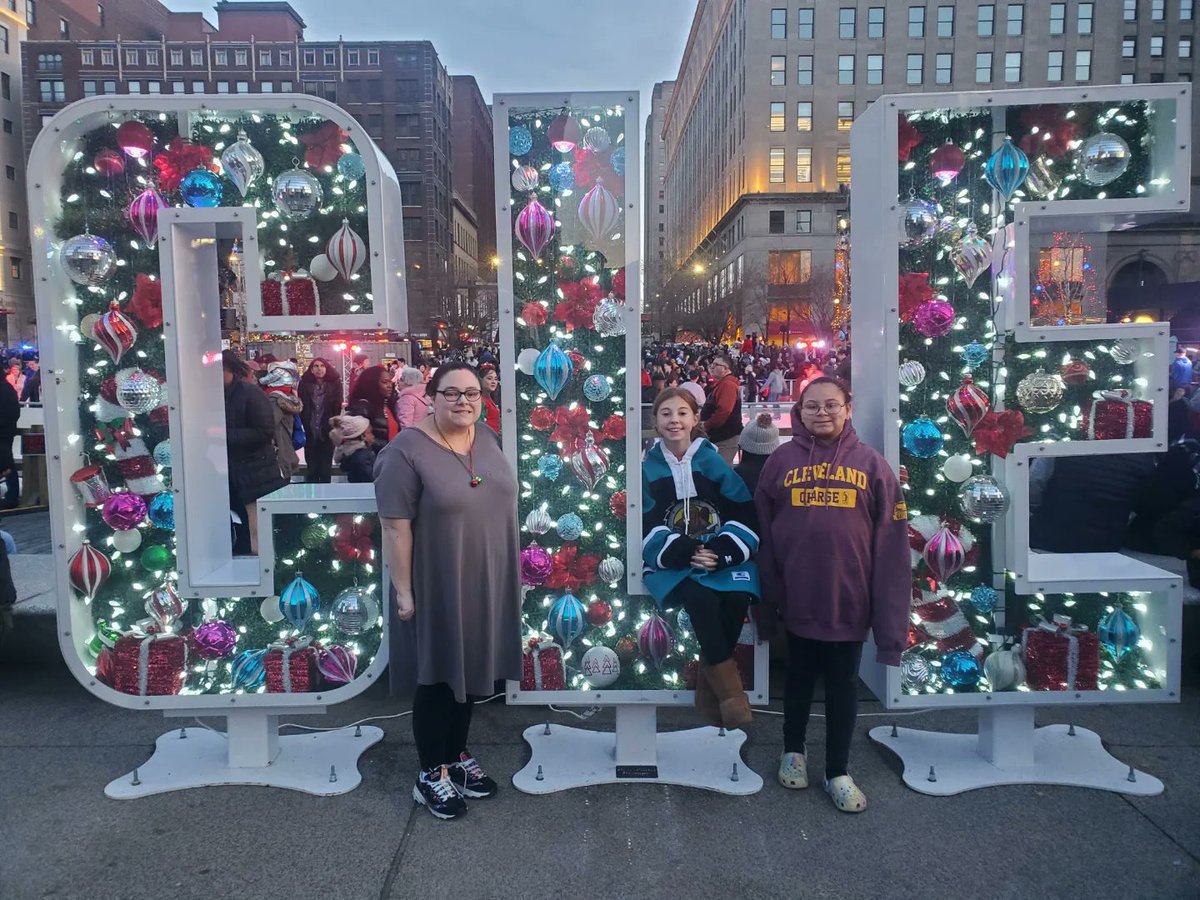 2010_Brittnay's tweet photo. 2023 will bring more memories and fun in the Square
#DisneyInTheSquare @CLEPublicSquare https://t.co/2T1U2zJvHE