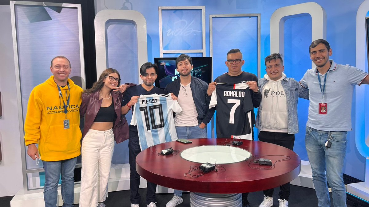 UDLAredDeportes's tweet photo. Primer programa del año. Gracias por acompañarnos todos los jueves por las redes de @UdlaChannelEc y @Clickradioudla
#MedioTiempo https://t.co/974jJZsxIC