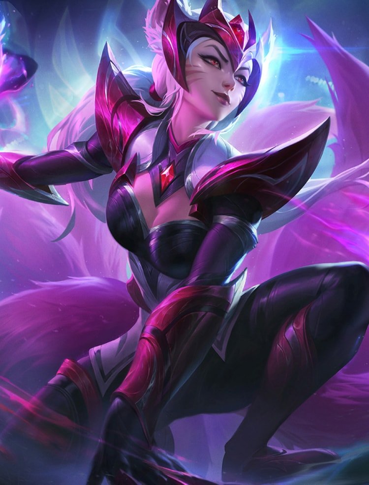 Ahri 「Challenger and Foxfire Ahri's new splash」|Spideraxeのイラスト