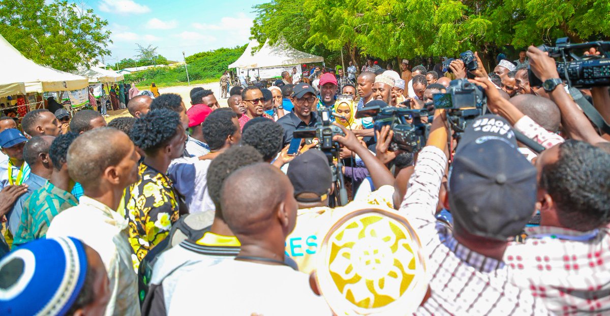 HonAdenDuale's tweet photo. Tonight, all indications are that Victory is for the UDA candidate Rtd Major Mohamed BARROW Dekow. The people of Garissa Township have again said NO to politics of division, local parties that belong to the kraals. 

Hongera Major Dekow, the incoming MP. Hongera UDA. https://t.co/4FVJMNZVDb