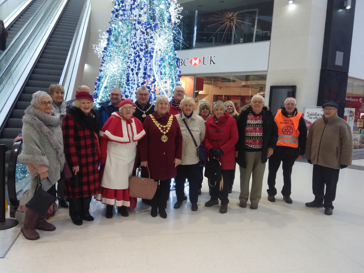 WiganCouncil's tweet photo. A big thank you from Wigan Rotary ✨ 

Over the festive season, Father Christmas toured the neighbourhoods of Wigan Borough, raising £7184 for local, national and international charities. 

A big thanks to everyone who donated and enjoyed a visit from the big man! 🎅 https://t.co/LPHcietB7Q