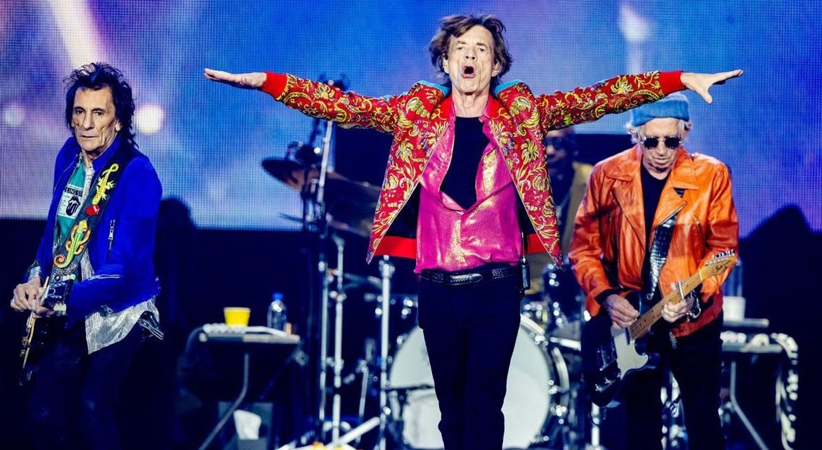 TheEdge_Global's tweet photo. #throwback #throwbackthursday - we were proud to represent the client as headline tour sponsor for the iconic Rolling Stones with a global automotive product! https://t.co/3rL3YgfMbY