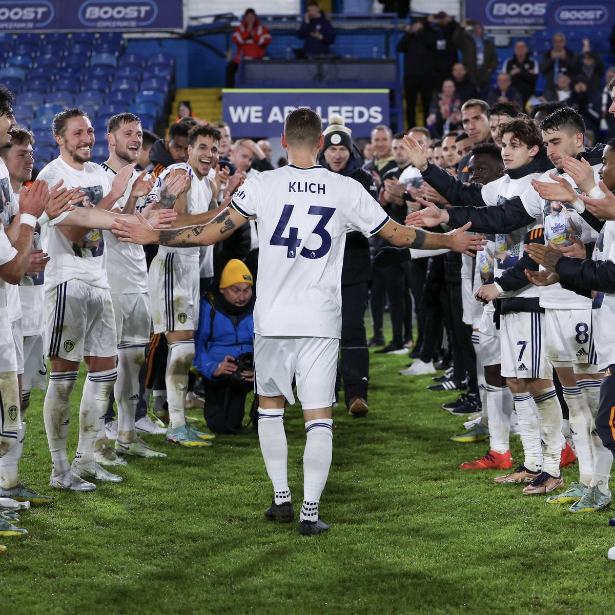 Leeds United tweet media