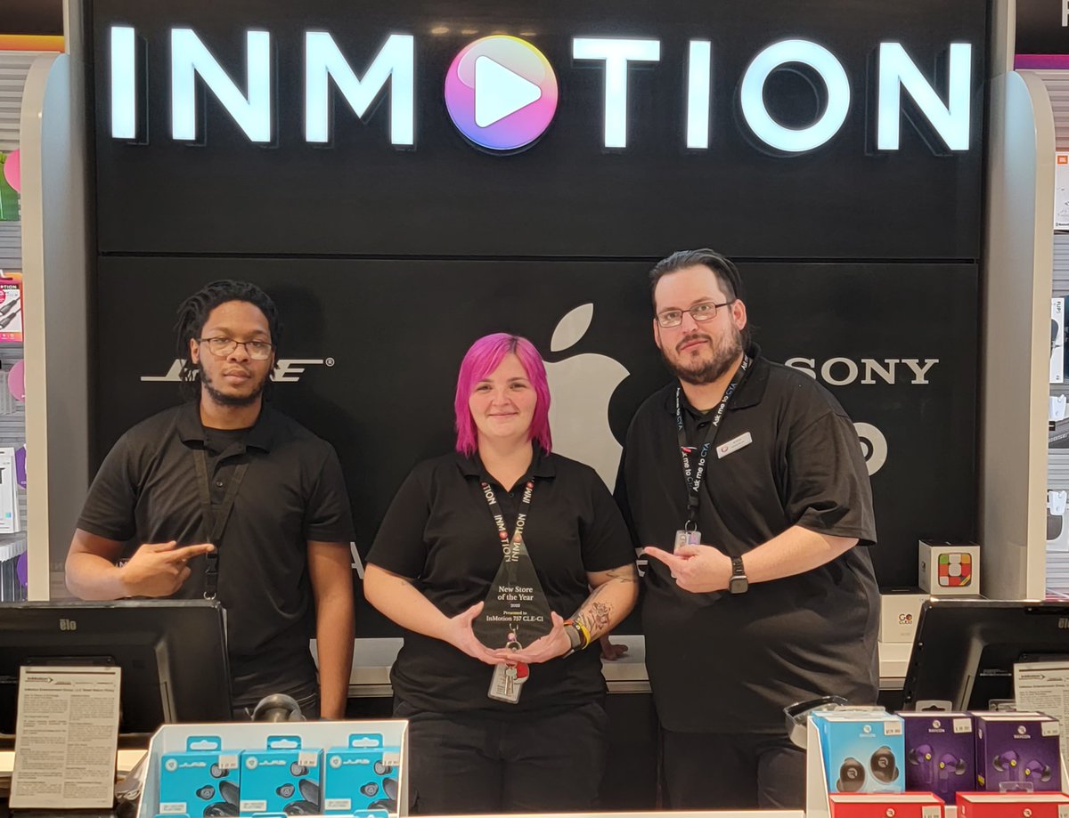FraportUSA's tweet photo. Congratulations to InMotion's location at the CLE Hopkins Int'l Airport for being awarded InMotion's New Store of the Year 2022! This location was a 2022 remodel with InMotion's brand new look and feel.
#StoreOfTheYear #customerservice #airports #cleveland #excellence https://t.co/B8ZLW7OEJB