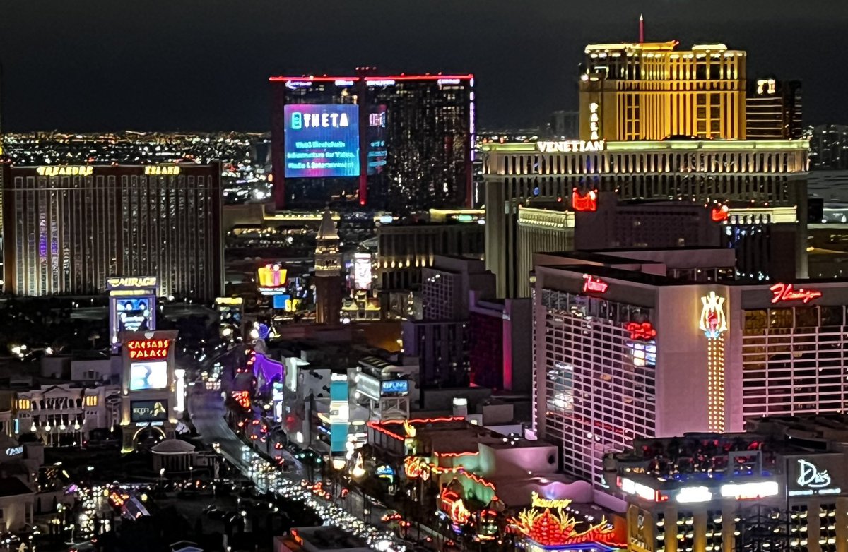 w3Andrea's tweet photo. About last night… #CES2023 @Theta_Network https://t.co/WOu1VhEasm