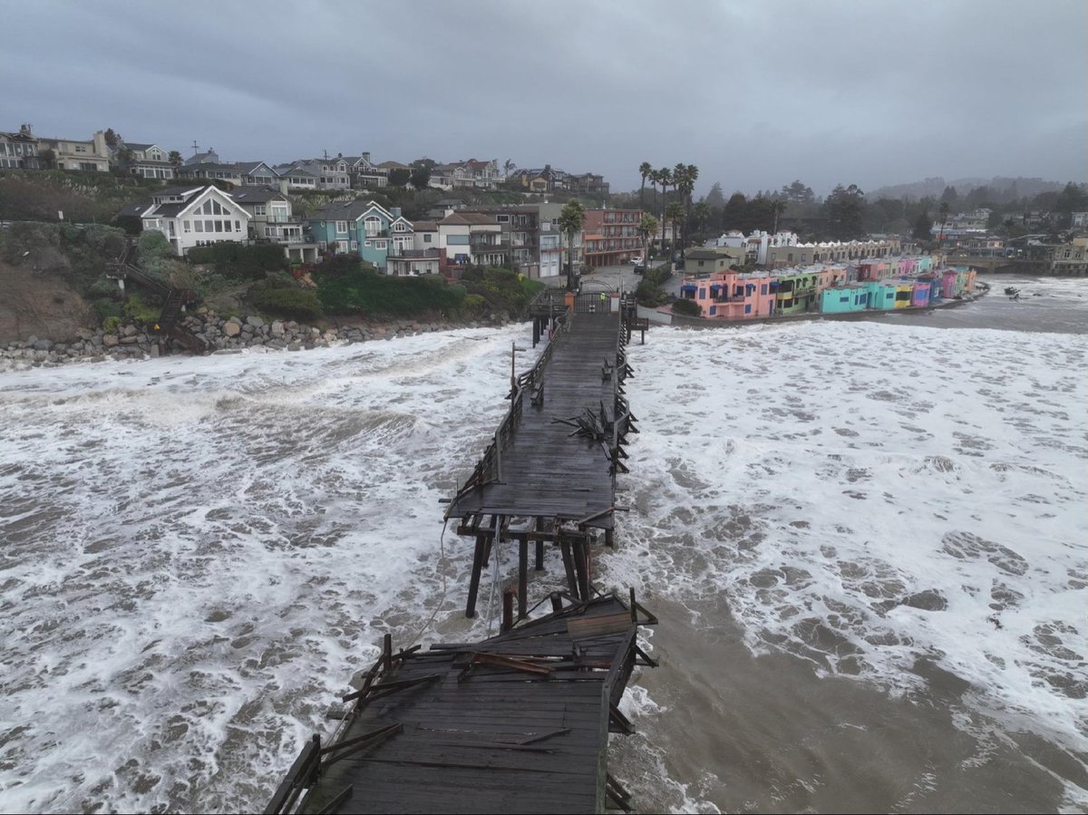 sccounty's tweet photo. The storm has caused significant damage throughout the county and along the coast, including heavy damage to piers in Capitola and Seacliff. High tide and large surf is a dangerous combination - avoid the coast. https://t.co/XiyuJBQUFB