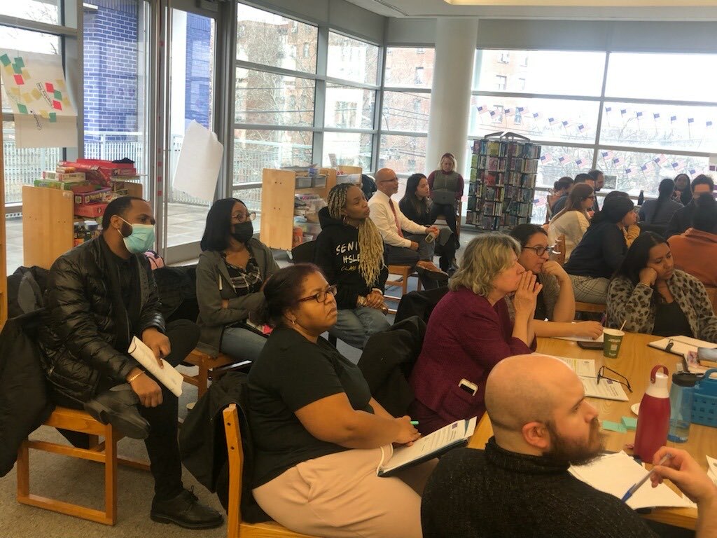 Learning Stations facilitated by our wonderful QSHS teachers at our QSHS ELA PLO.  #Learningfromeachother ⁦@Dr_JVanEss⁩ ⁦@NDwarka1⁩ ⁦@QSHSDISTRICT⁩