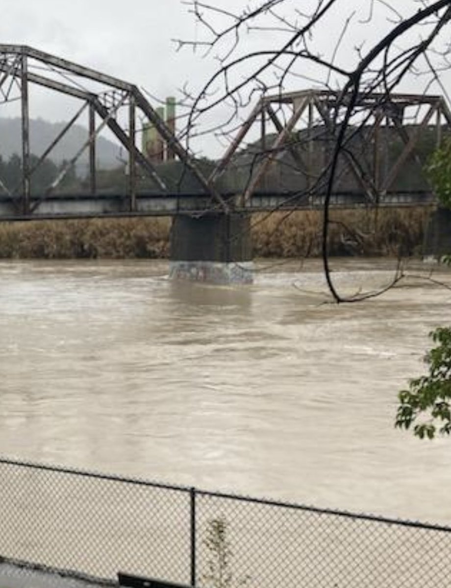 Pete Suratos on Twitter "Evacuation warning for folks living along low