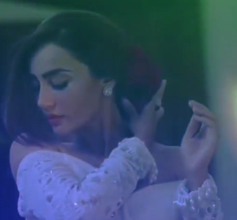 hourly_SJ's tweet photo. Gorgeous Zoya Farooqui —⁠☆

#SurbhiJyoti https://t.co/ooGsPohZiD