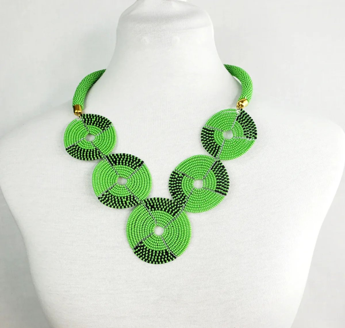 Our website has been launched and we are having a BIG sale!
 Discover the beauty and diversity of our Meritah-Inspired (African-Inspired) collections. Proudly presenting jodiyafashion.com.