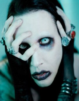 Happy birthday MARILYN MANSON born January 5, 1969. 