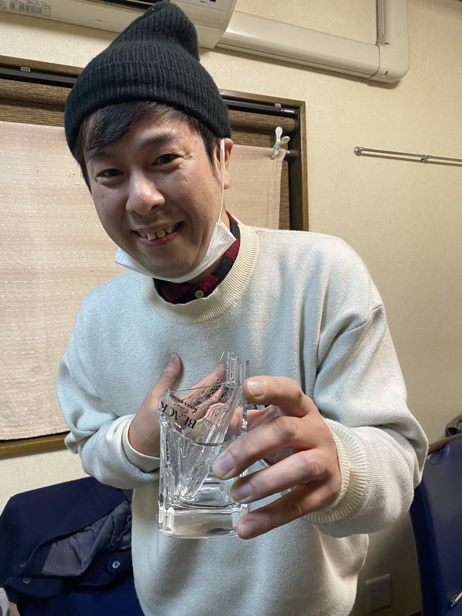 THE_TKB's tweet image. こいつがウエストランド井口の兄で芸人だ
#ウエストランド
#井口