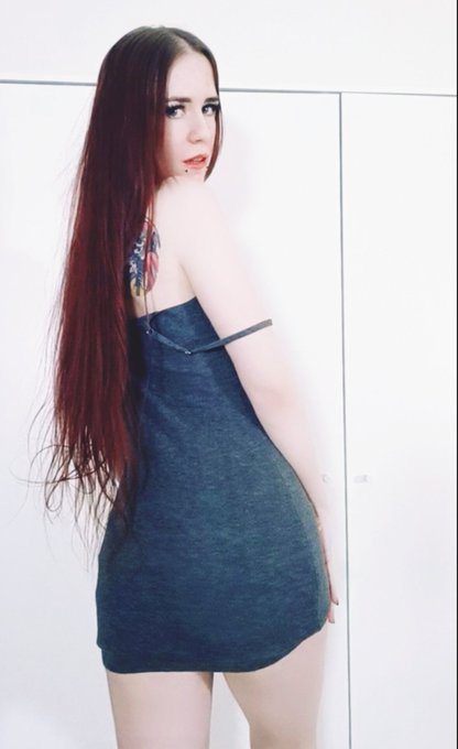 Haven't had sex this year 😩 https://t.co/VRJL2ibKyk