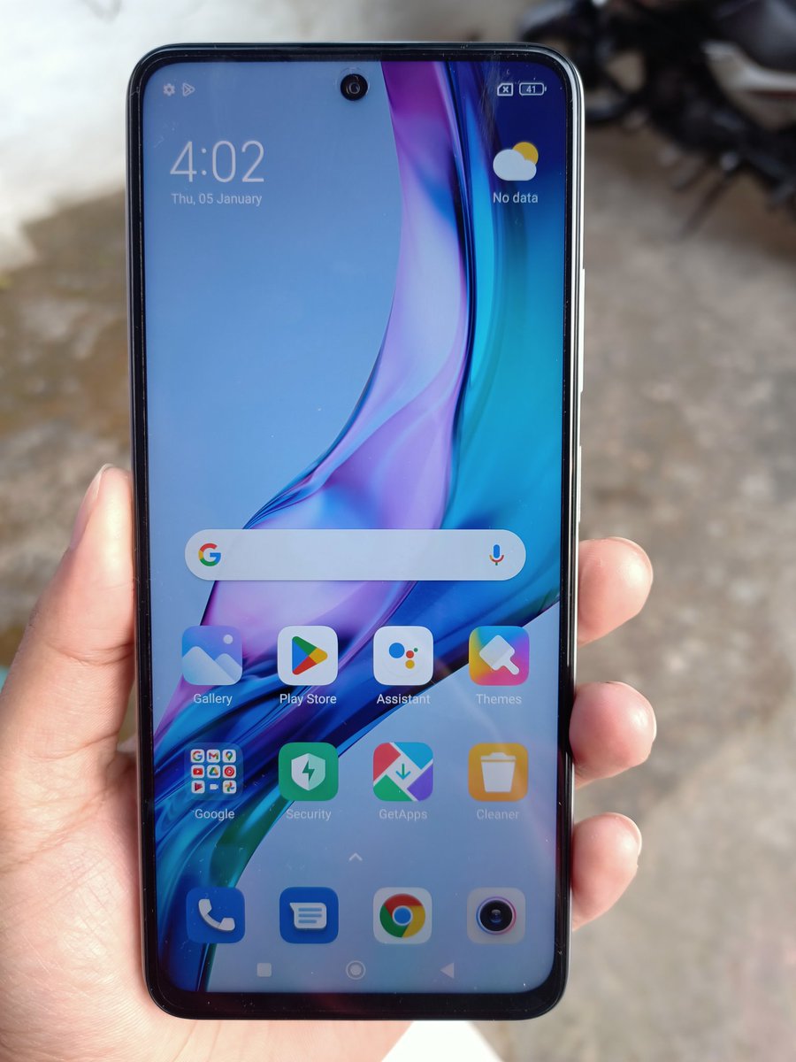 sid_2001_'s tweet photo. Thanks to all of you
@amazonIN @RedmiIndia @XiaomiIndia 
Finally after 4 months I got my won mobile.🥳🥳
#IWonOnAmazon 
#RedmiK50i
#AmazonQuiz https://t.co/H9SxUbKVpB