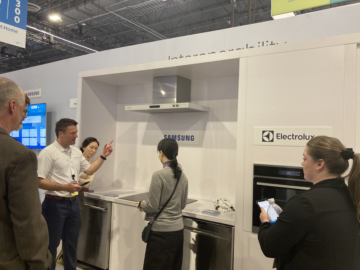 HCASmartHome's tweet photo. Visit the #HCA booth #52739 at #CES2023 to view the interoperability and energy management demos from multiple member companies. https://t.co/NFzBPPjRq0
