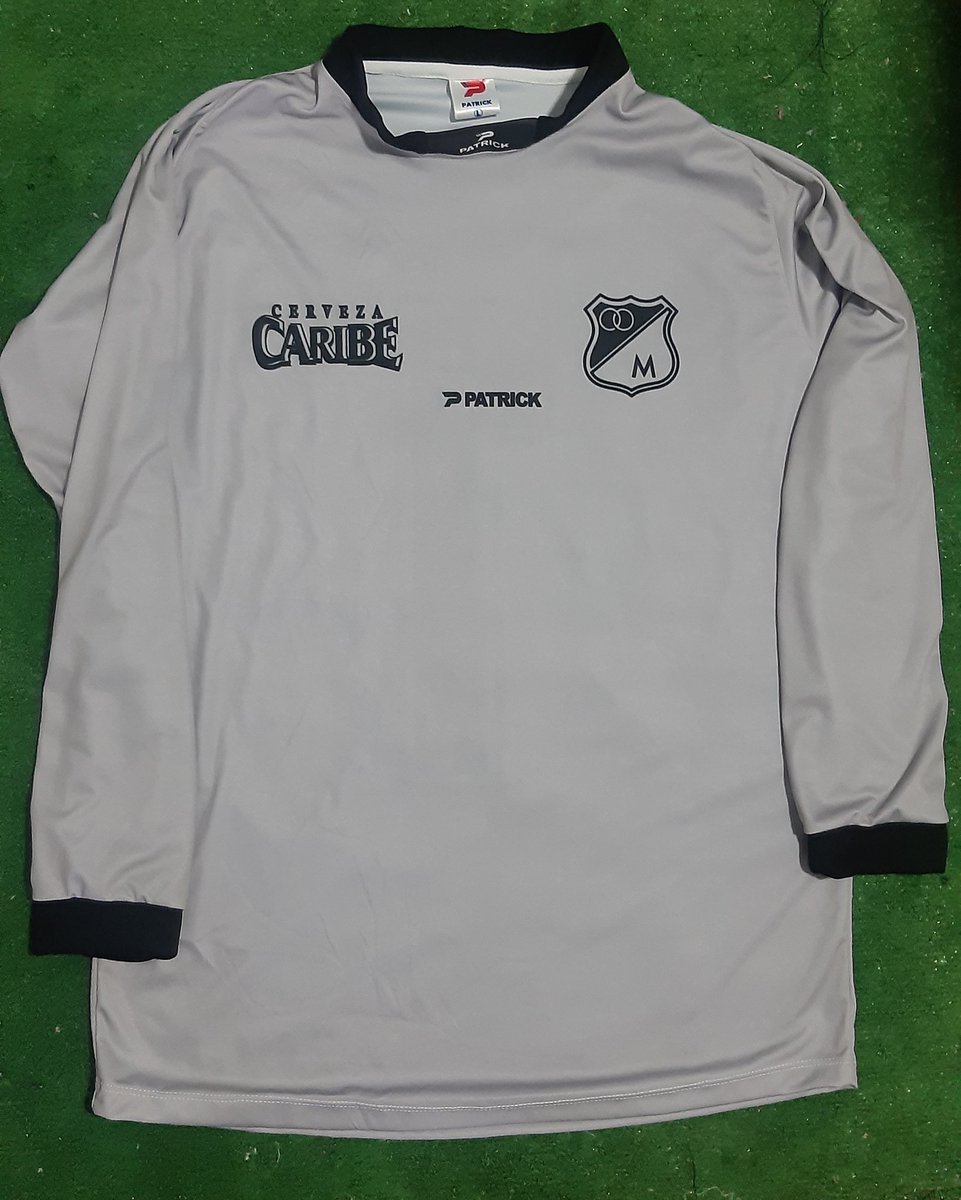 LFutbolera18's tweet photo. talla L grande disponible PATRICK 1998 portero 🥰Retro GRIS 💙🤍
pago contra entrega en Bogotá
pago por nequi o daviplata 3228883377 envíos a todo el pais.
#Millonarios #Embajador
#MiSegundaPiel #MillosRetro
#Millos2023 https://t.co/JxHouG7FV9