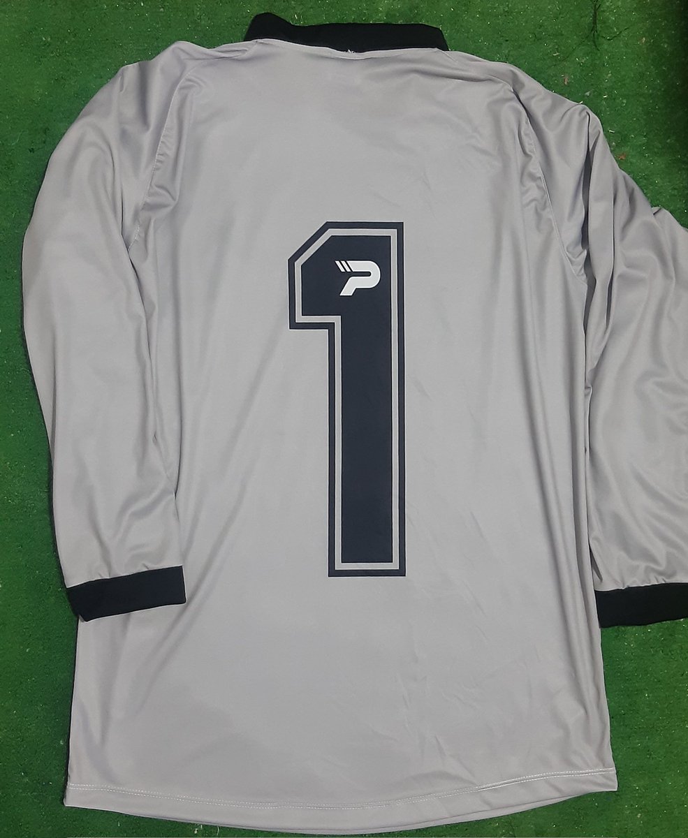 LFutbolera18's tweet photo. talla L grande disponible PATRICK 1998 portero 🥰Retro GRIS 💙🤍
pago contra entrega en Bogotá
pago por nequi o daviplata 3228883377 envíos a todo el pais.
#Millonarios #Embajador
#MiSegundaPiel #MillosRetro
#Millos2023 https://t.co/JxHouG7FV9
