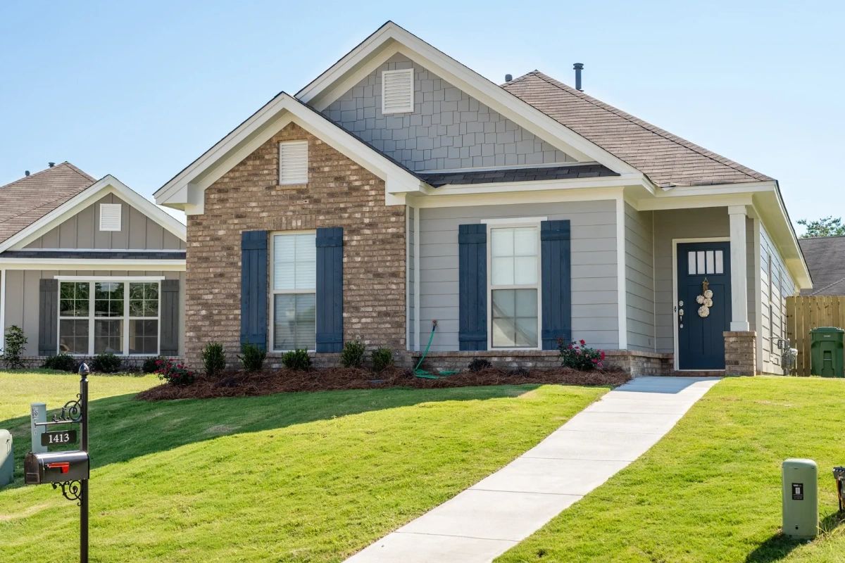 Daniel_Builders's tweet photo. Whether you're a home buyer looking to invest in community growth or a real estate developer, our experienced team has what it takes to take your vision to the next level. Just visit our website to see some of our past projects! #DanielBuilders #HomeBuilders #developer https://t.co/mYvSMYG9Hi