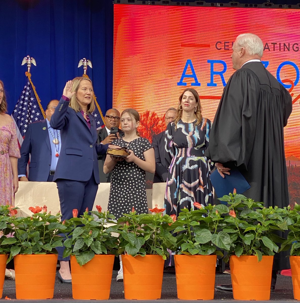 DanCBarr's tweet photo. Fabulous morning watching ⁦@krismayes⁩ sworn into office. Kris will do great things for Arizona as Attorney General. Photo credit on the left to ⁦@KateWGallego⁩. https://t.co/gIDiMlNYGW