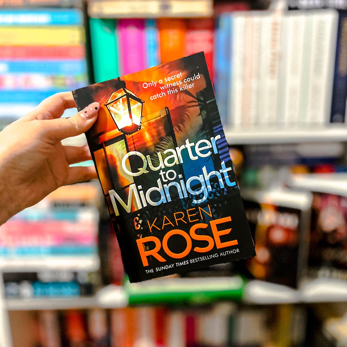 AbethaLouise's tweet photo. Book Delivery 📚 @KarenRoseBooks https://t.co/JRCqbFS6ww