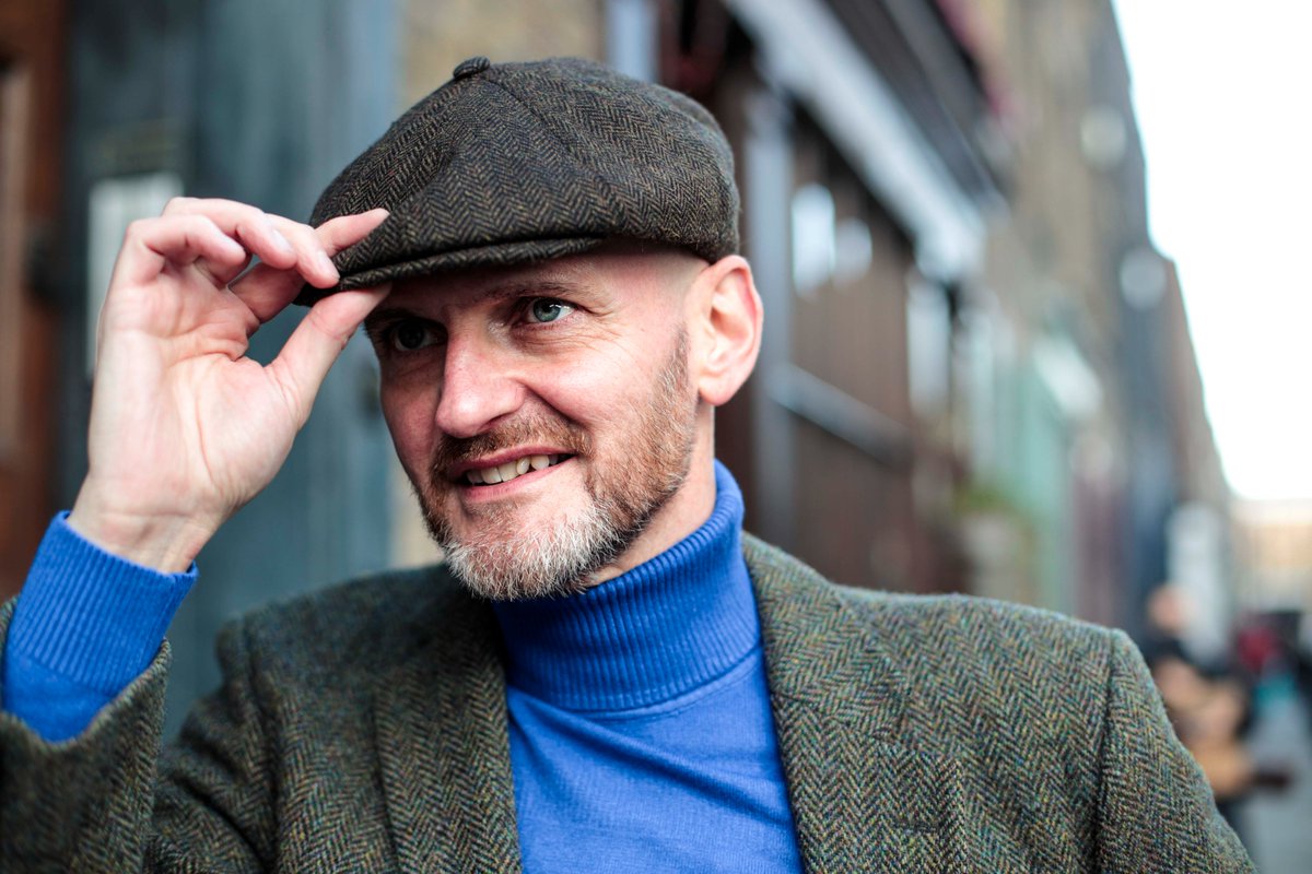 talprofs's tweet image. From @leonardjay1962 🙏:
@talprofs styling one of our tweed jackets.
🙏 📸 Alessandra Merlo
#tweed #tweedjacket #leonardjay #mensfashion #mensstyle #stylingmen #mensoutfitters