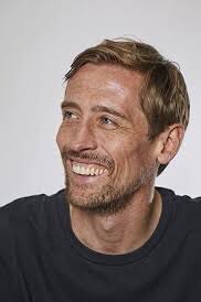 TheNorskaPaul's tweet photo. I thought Iβd put Radio 5 live on the other day when I saw the pic.
#OJBorg & footballer #PeterCrouch separated at birth eh . . π³π https://t.co/p96ugGAHOo