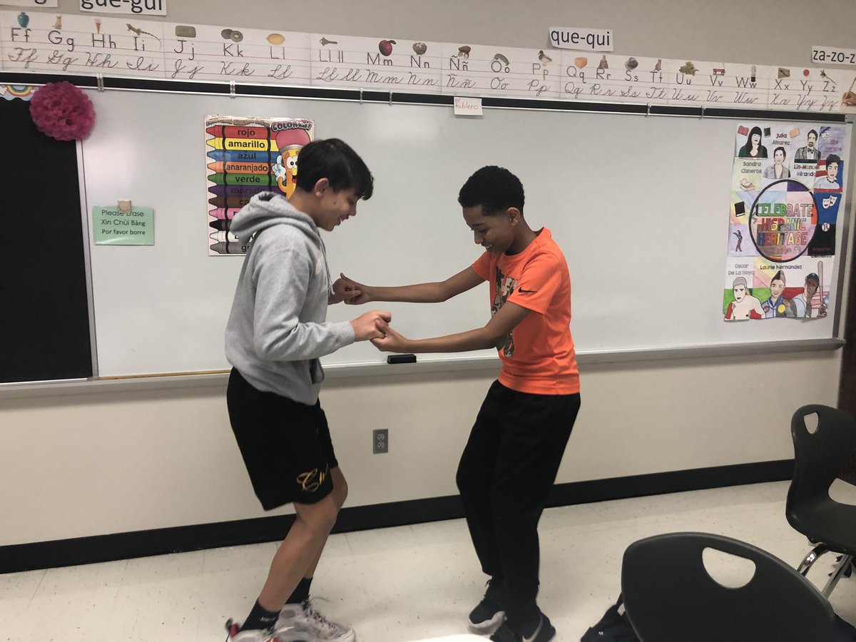 Teaching about New Year’s traditions in Spanish-speaking countries is always fun! <a href="/KISD_Academy/">Keller Collegiate Academy</a> #CelebrateKISD <a href="/KISDWorldLangs/">@KISDWorldLangs</a>