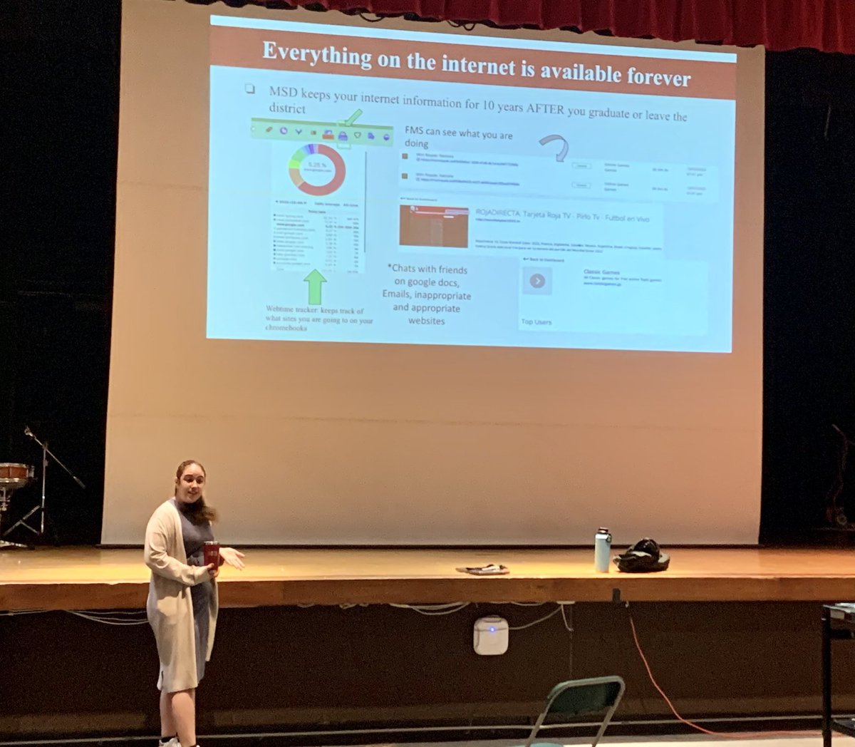 CMasi12's tweet photo. ❤️👏 that our newest member of the #edtech #team uses the New Year to press reset and guide #students to make positive #digital choices! #digicit #digitalcitizenship #edtech #edtechchat #teamwork #ItTakesAVillage @FMSFalconsFly @goguardian https://t.co/qoNJlqowbz
