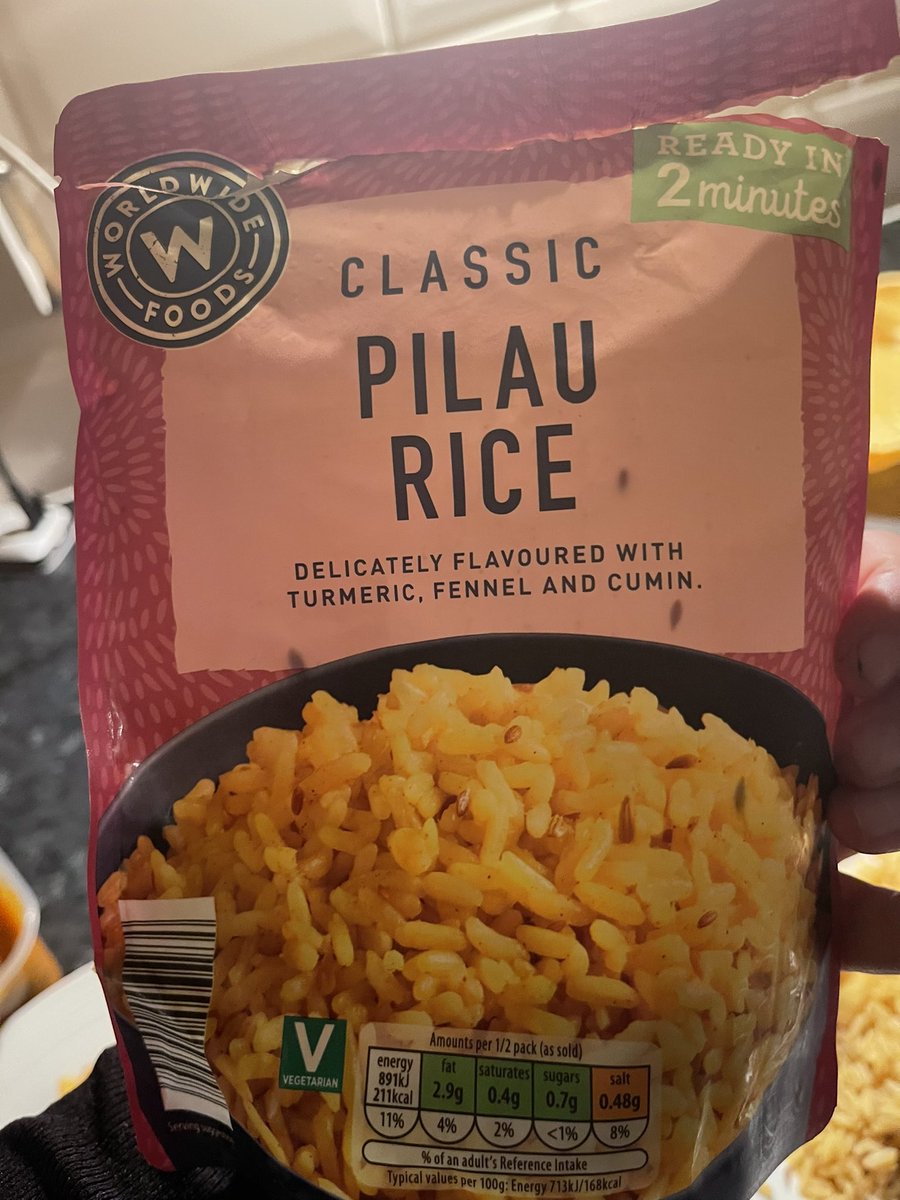 ellyuletide's tweet photo. @AldiUK may need to check your pilau rice, bottom of the bag came out like this! No idea what it is, even though it’s not expired until 2024. Never felt so sick in my life and put me off my curry 🤢🤢🤢🤢 https://t.co/KcKWBlYQTV