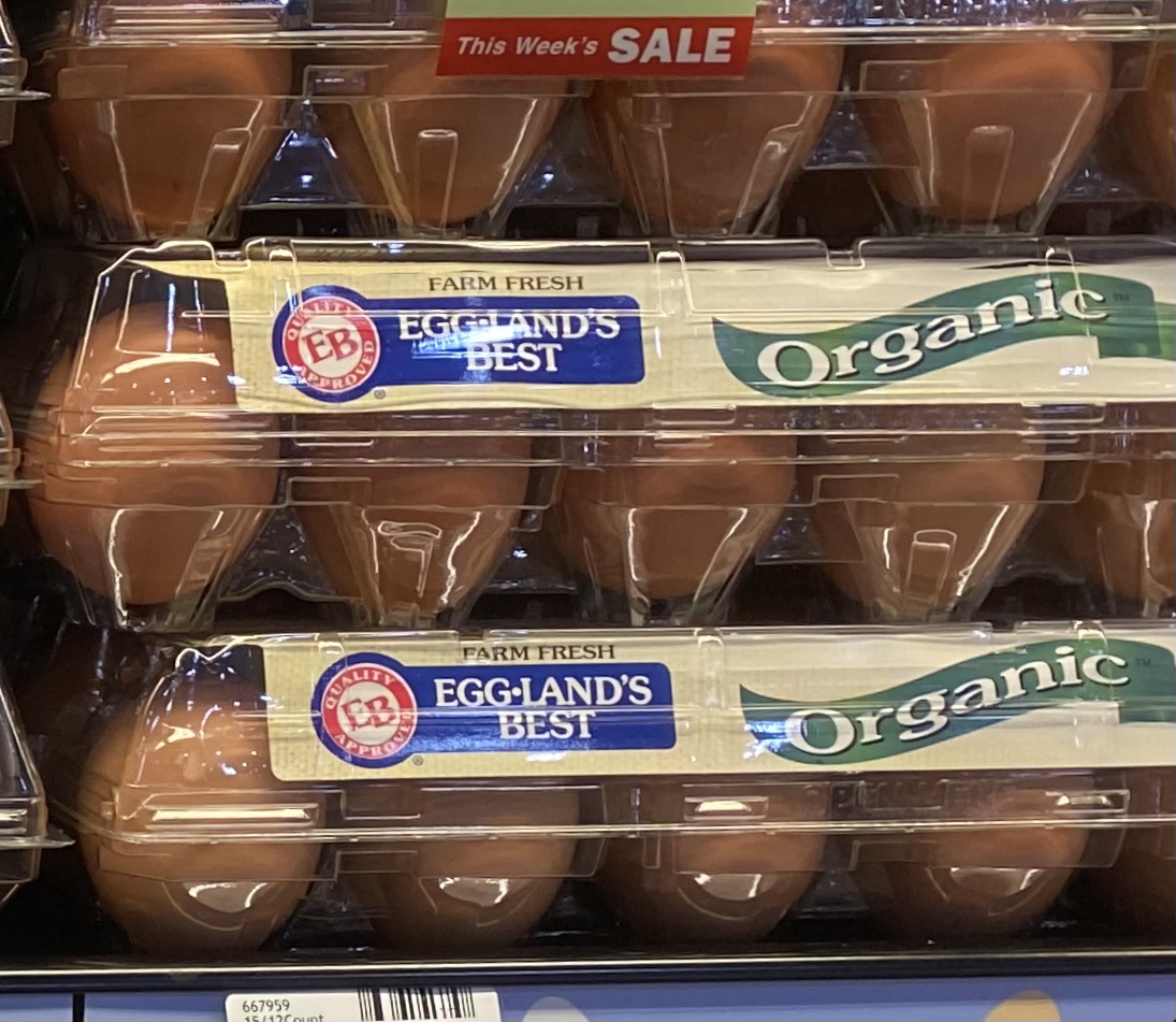 BeyondPlastAct's tweet image. .@EgglandsBest why is it that you're focused on what's nutritious for humans, but use #plasticpollution packaging that's destroying our 🌍?  It's SOOOO EASY to #RethinkPackaging for 🥚🥚🥚  - Just switch to recyclable paperboard!!!  Maybe check out what @NA_Hartmann has to offer?