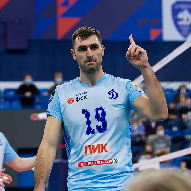 💯 В нашем почетном "Клубе ста" пополнение! Цветан Соколов провел сотый матч за столичное Динамо!

🏆 Также Цветану теперь принадлежит уникальное достижение - он самый результативный игрок Динамо по итогам ста проведенных за команду матчей, - на его счету 1659 очков. Браво, Цецо!