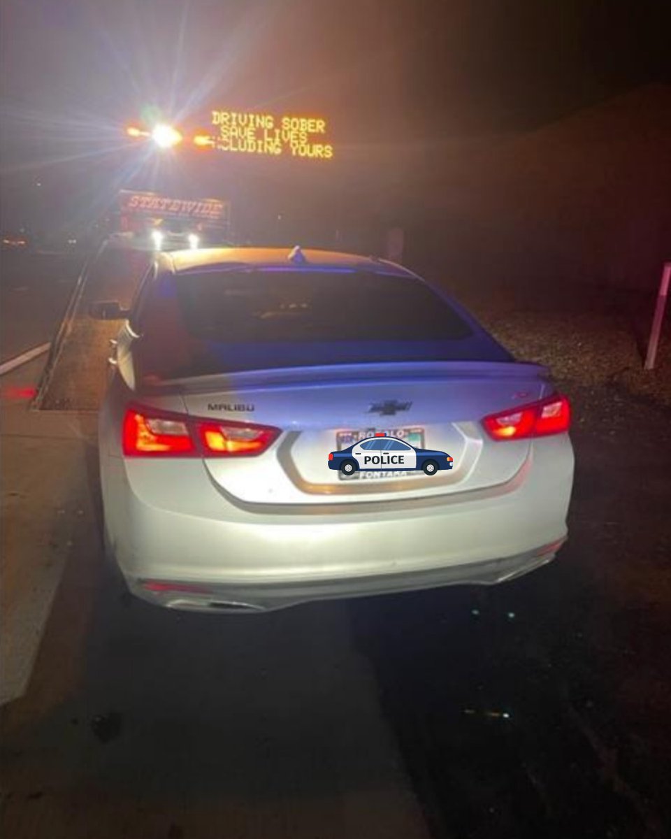 SanBernardinoPD's tweet photo. VEHICLE PURSUIT
Officers attempted to stop a vehicle in the area of 'H' and 6th streets. The driver failed to yield, and a short pursuit ensued.
#StandardOfExcellence #Communityfirst #GettingAfterIt #SanBernardino #SBPD #StandingWatch #JoinSBPD #ProactivePoliceWork @SBPD_CHIEF https://t.co/2goYbV7RIU