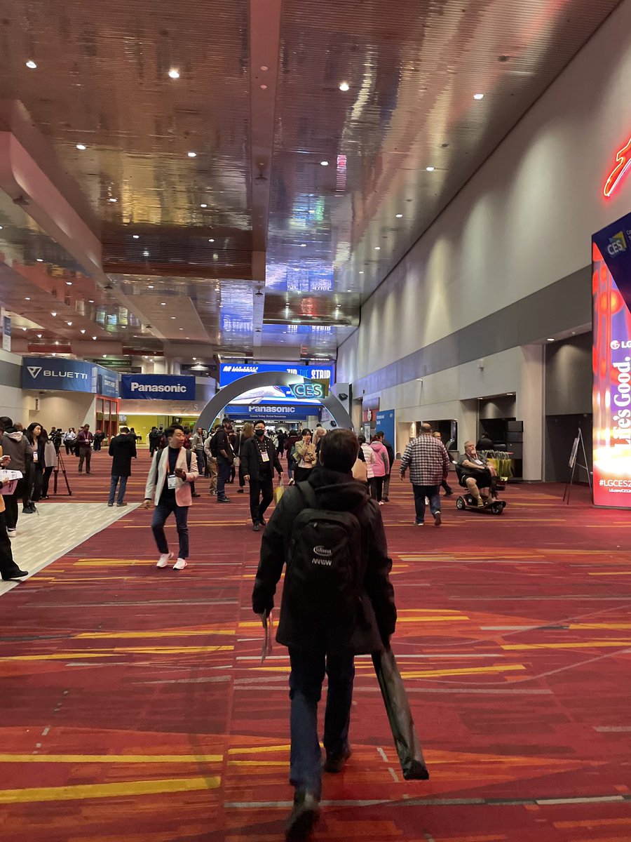 MassRobotics's tweet photo. Come join us at booth #11221 @CES we are with our resident startups @UBIROS1 #SparAI and #Birtech #HyperVend🤖 #CES2023 @CTATech #ces https://t.co/BF00jZHCr5