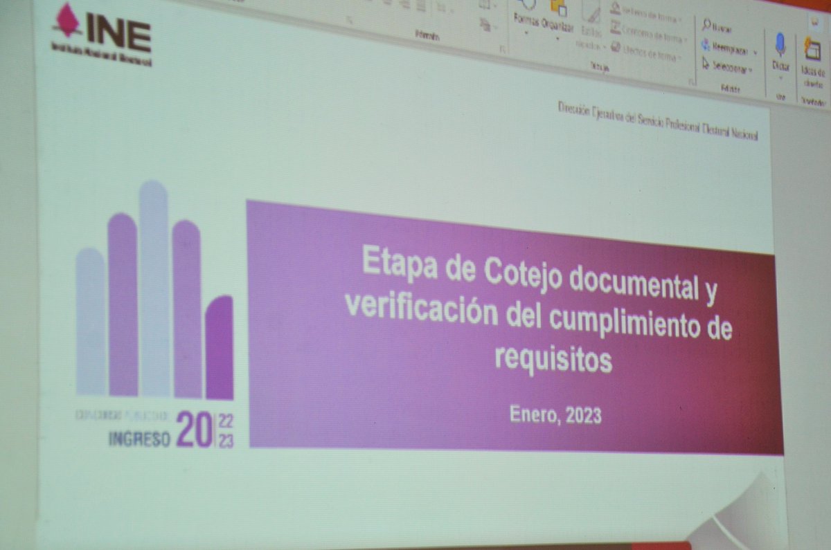 IEECOLIMA's tweet image. #AlMomento Coordinadores del @IEECOLIMA son capacitados por el @INEMexico para respaldar en los trabajos de cotejo documental y verificación del cumplimiento de requisitos de quienes participan por una plaza del #SPEN en #OPLE. Presente Consejera Presidenta y Consejero Electoral.