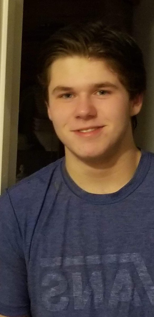 ChickamaugaPD's tweet photo. MISSING JUVENILE. Please assist the Chickamauga Police Dept with locating JASON STORY. STORY left Chickamauga and was last seen in Chattanooga in the area of Coolidge Park Tuesday night

Anyone with info is asked to contact Det. Ira Taylor (423)-421-0896 or contact your local 911 https://t.co/2AwNyeUTqt