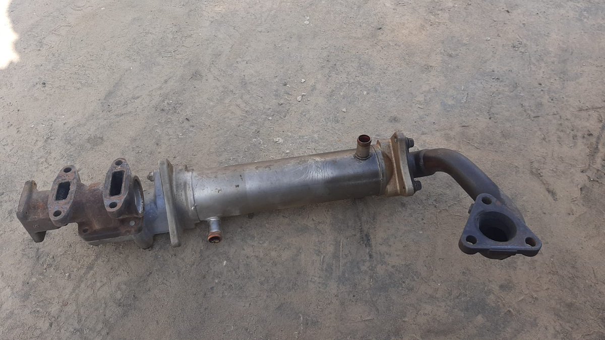 TheHawkAutoMac1's tweet photo. #4HK-1 / #4HK1 #ENGINESPARE#PARTS
333/C9265 EGR VALVE
333/C9265
EGR PIP
@Justonlyinfo 
@TheHawkAutoMac1 
#Valve #EGR #Exhaust https://t.co/x5YeJxkIgJ