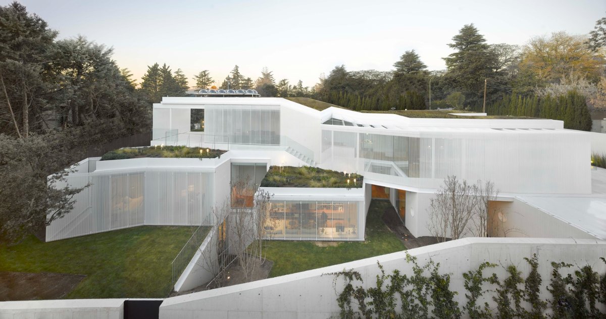 retokommerling's tweet photo. #ComoEnCasaEnNingunSitio _
Casa # 1.130 diseñada por Estudio.Entresitio.
Fotografía:Roland Halbe
#Arquitectura #Architecture https://t.co/pL6i6OKT5Z