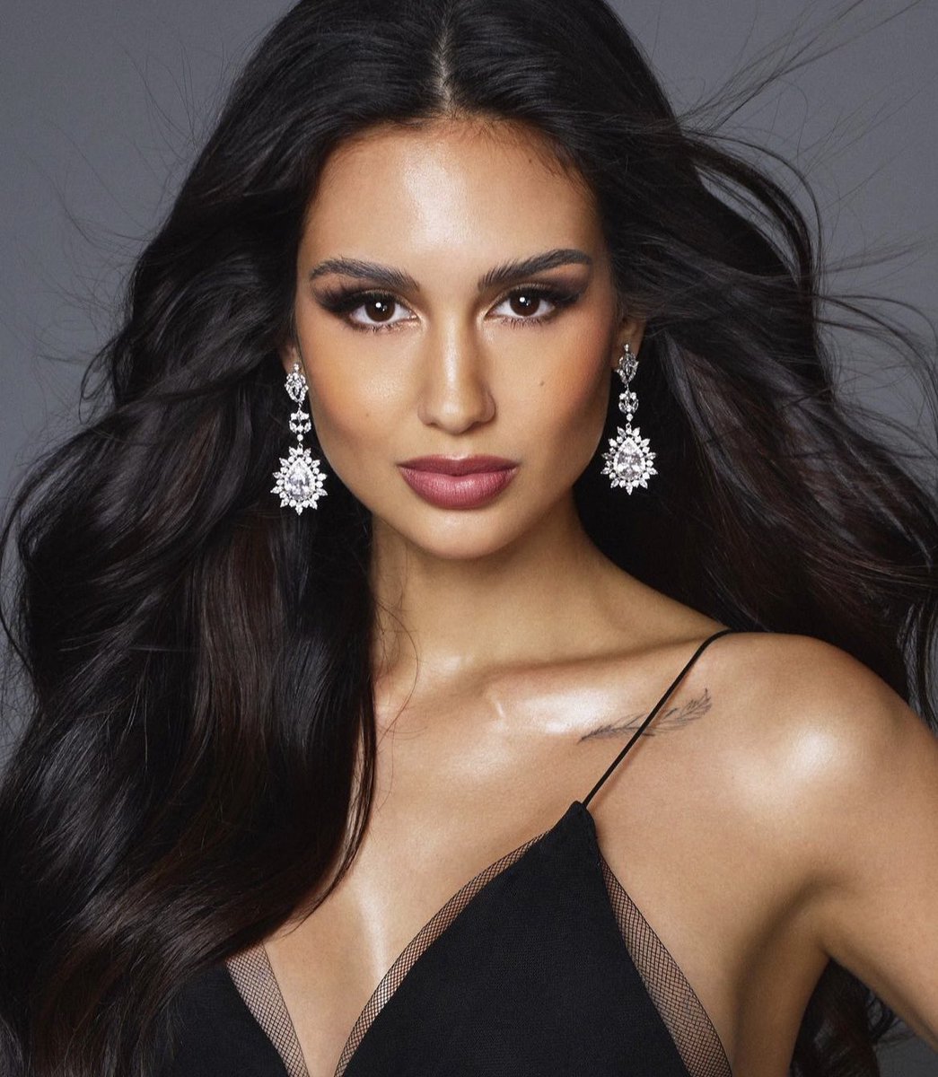itsmackoy's tweet photo. idk but celeste cortesi is giving that catriona winning vibe fr. crown her already! https://t.co/yXylVoopIG
