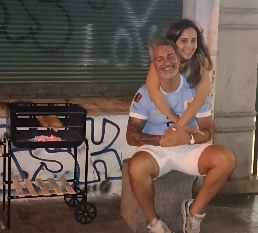 Feliz cumple mi amor !! Te amo muchísimo y con locura. Gracias por ser como sos con nosotros y conmigo ❤️👨‍👩‍👦‍👦