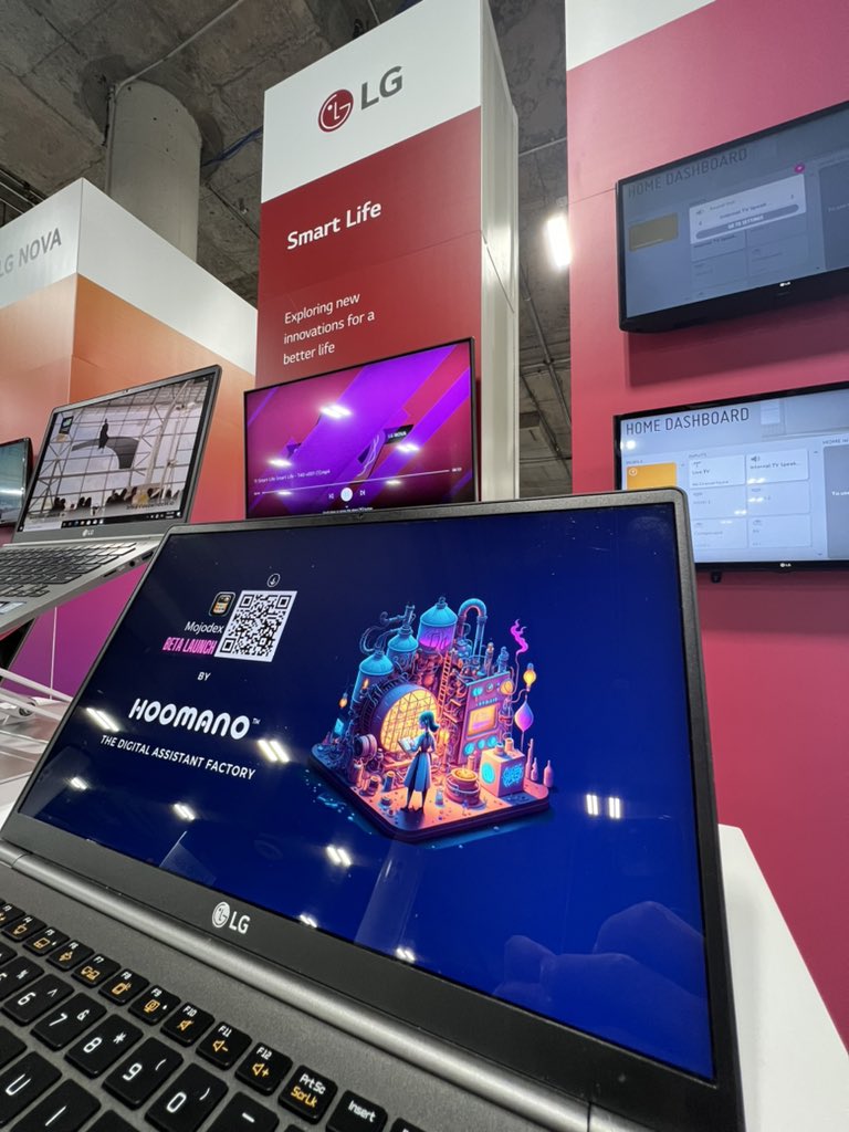 Exciting news! Hoomano has been officially selected for LG NOVA’s second annual Mission for the
Future ’22 Global Search. And… Mojodex is launching at #CES2023 🥳
Our team will be on hand to provide live demos of our digital assistant on our booth. <a href="/LGNOVACenter/">LG NOVA</a>  #Mojodex