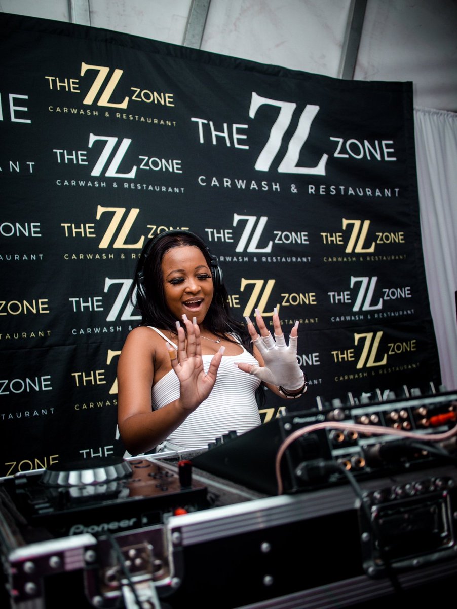DJ Tshegu tweet media