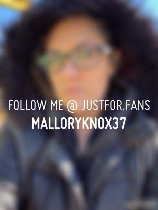 Freezing my ass off for my first day back to work since winter break! Fuck recess 🥶...  See this and